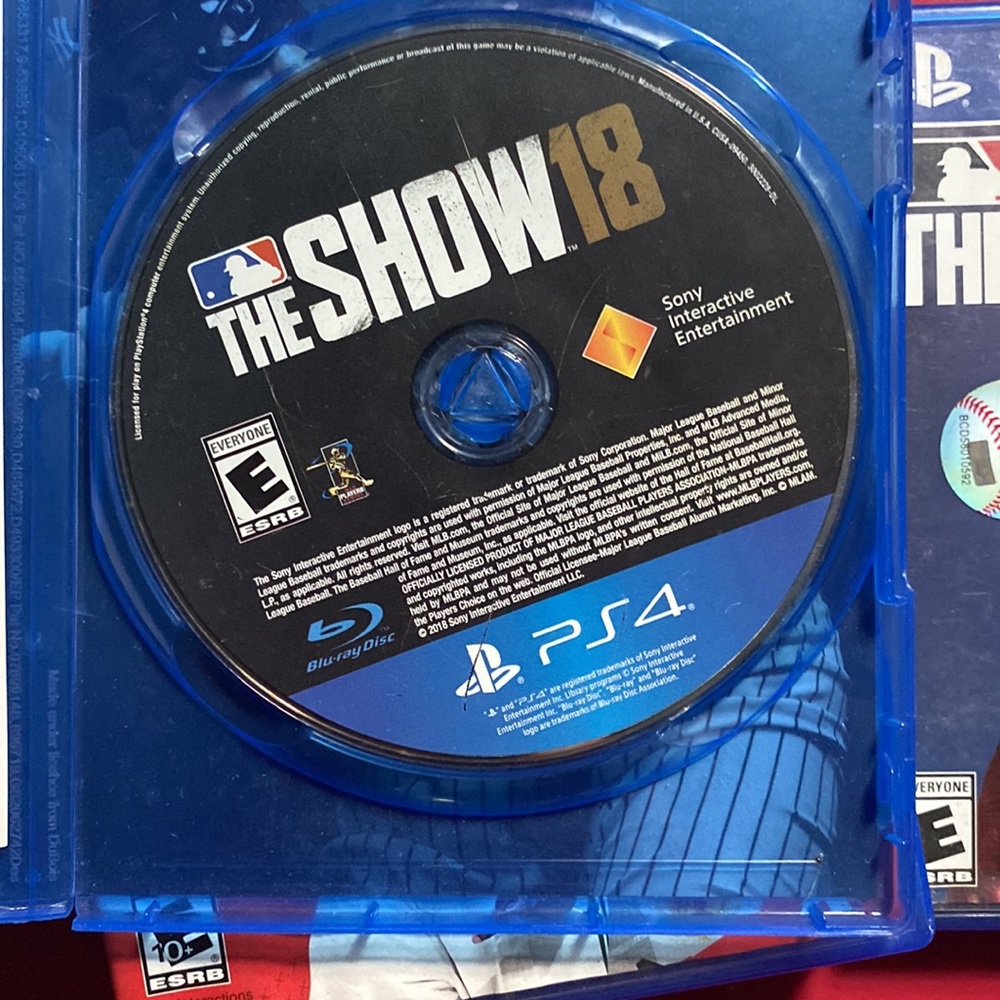 PS4 game - Picture 2 of 2